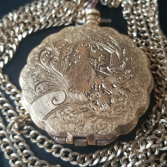 Vintage Max Factor English Garden Women's Powder Compact with Chain - Picture 3 of 6